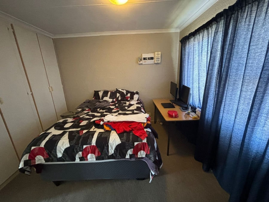 1 Bedroom Property for Sale in Pellissier Free State